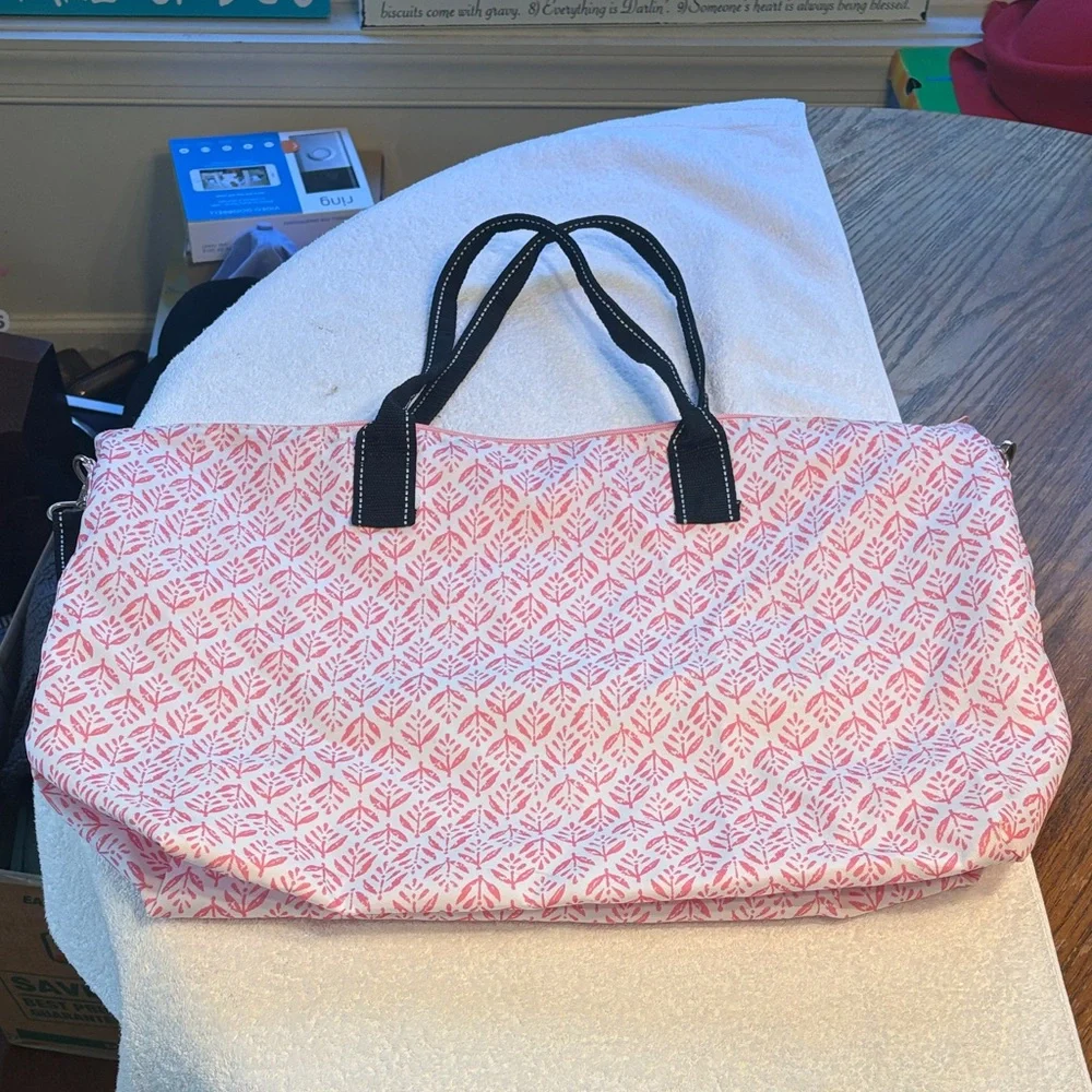 Scout Pink and White Patterned X Large Tote Bag - Picture 1 of 6